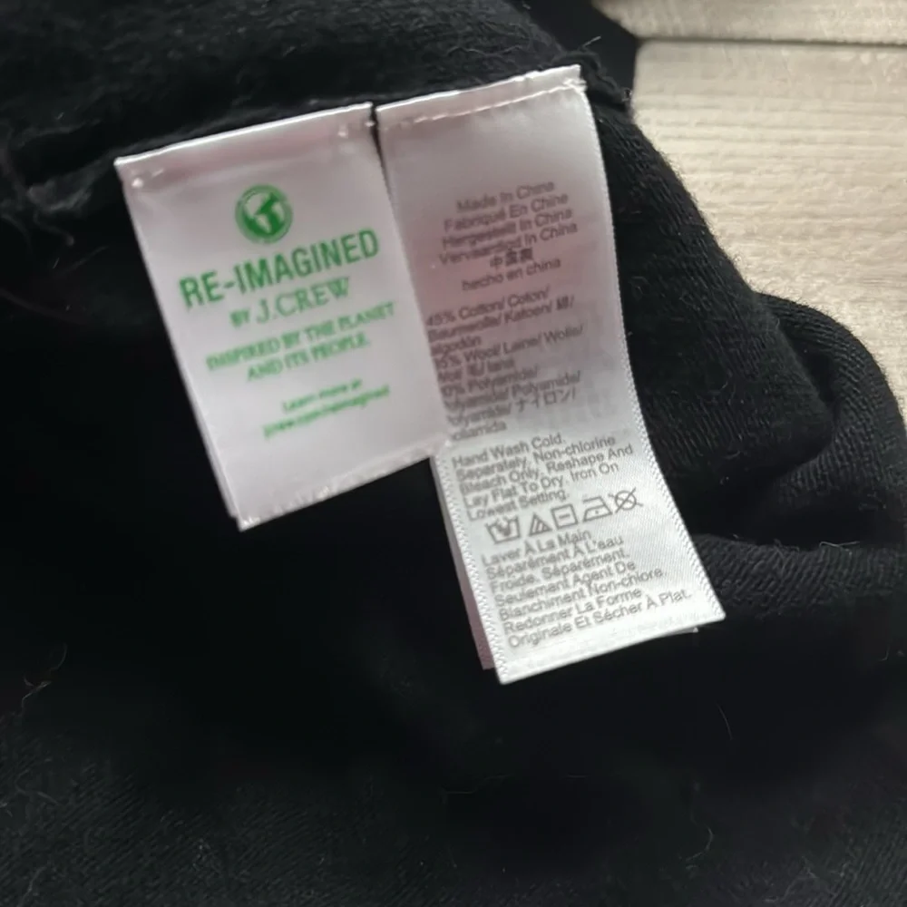 J. Crew Reimagined Black pullover v neck‎ Sweater